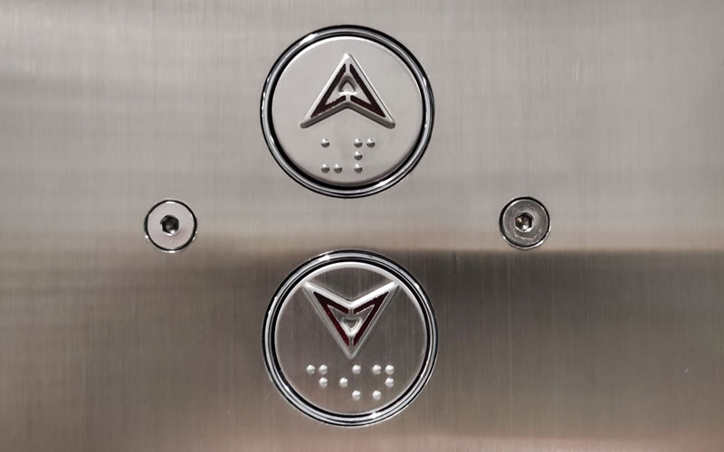 Lifts with Braille Markers, Audible Multilingual Messaging and Arrival / Departure Tones