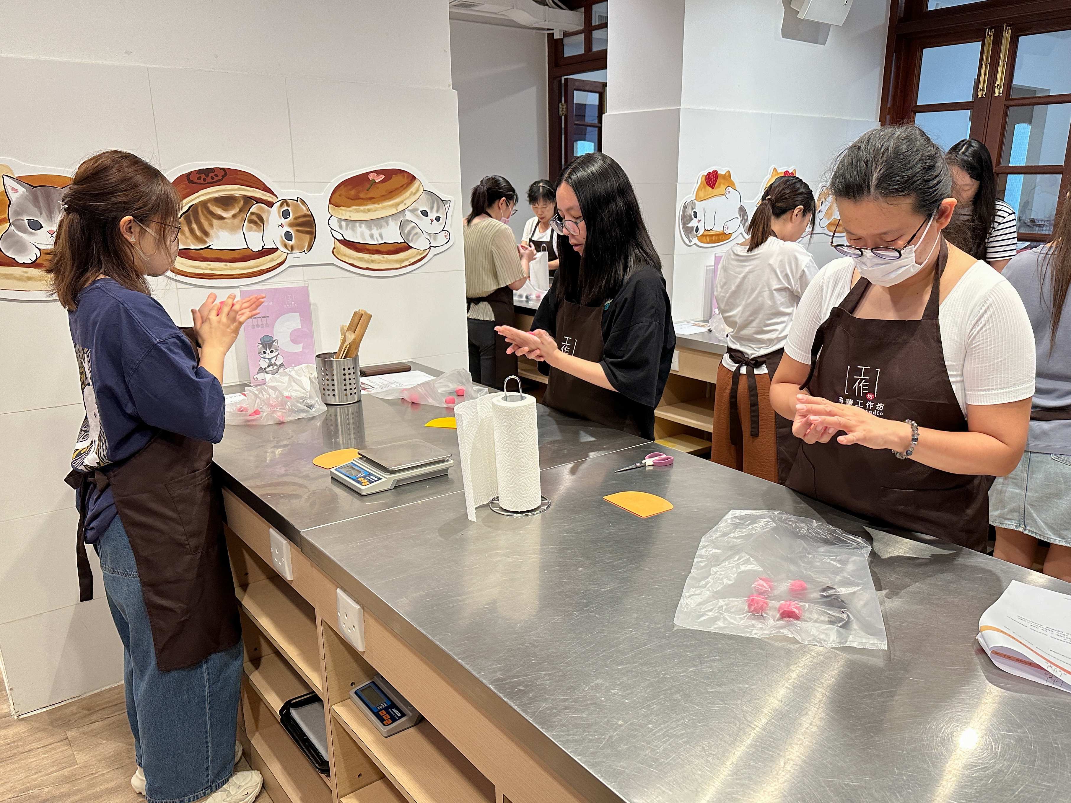 Peach Blossom Pastry & Rabbit Shaped Egg Custard Mooncake Making Workshop