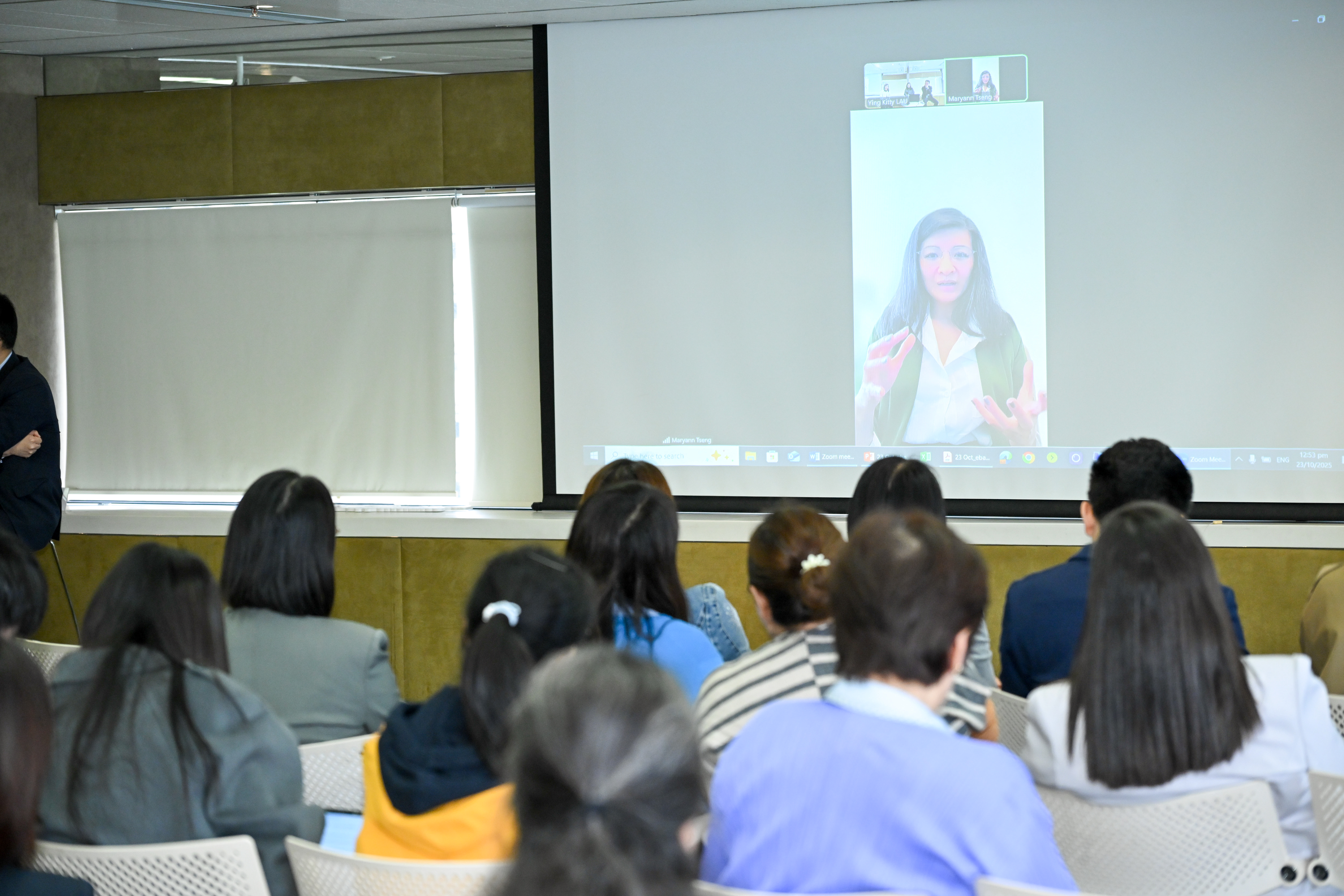 Managing a Multigenerational Workforce: From Diversity to Impact and Innovation